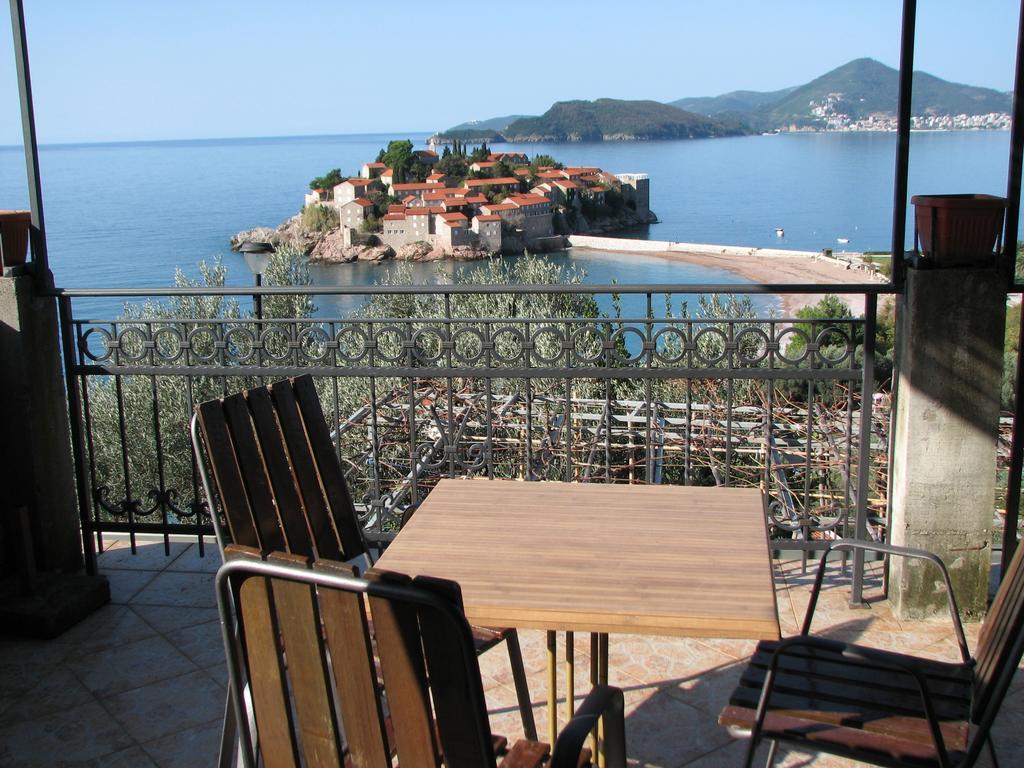 Guest House Ivo Jovanovic Sveti Stefan Oda fotoğraf
